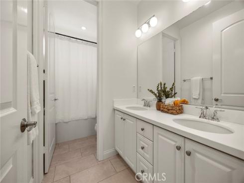 167 Loneflower , Irvine, CA