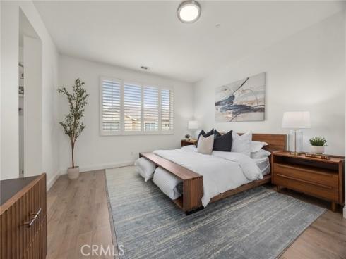 167 Loneflower , Irvine, CA