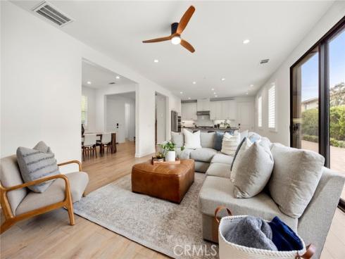 167 Loneflower , Irvine, CA