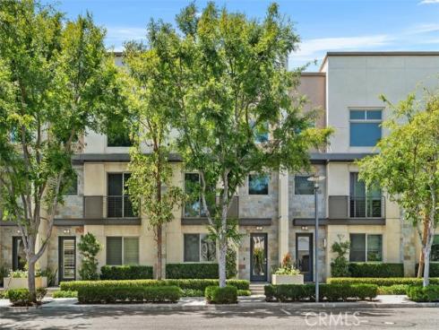 27 Delancy , Irvine, CA