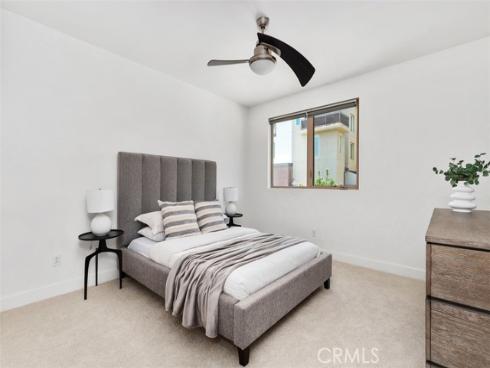 27 Delancy , Irvine, CA