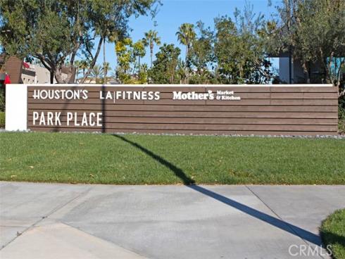 27  Delancy  , Irvine, CA