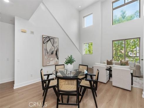 27 Delancy , Irvine, CA