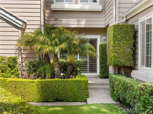 26 Lakefront 76 , Irvine, CA