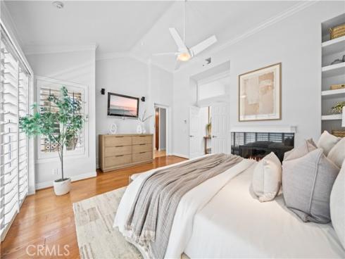 26 Lakefront 76 , Irvine, CA