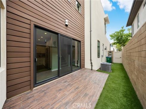 149  Carmine  , Irvine, CA