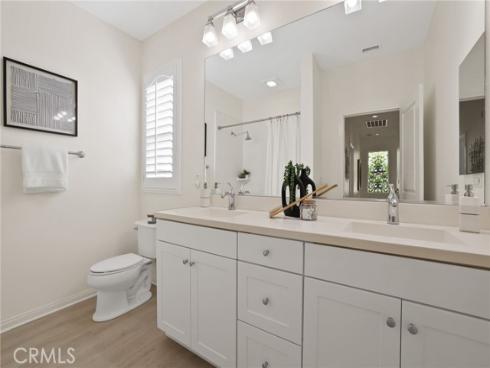 84 Plum Feather , Irvine, CA