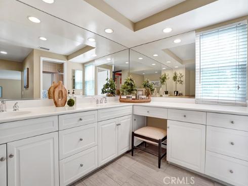 4 Abeto , Irvine, CA