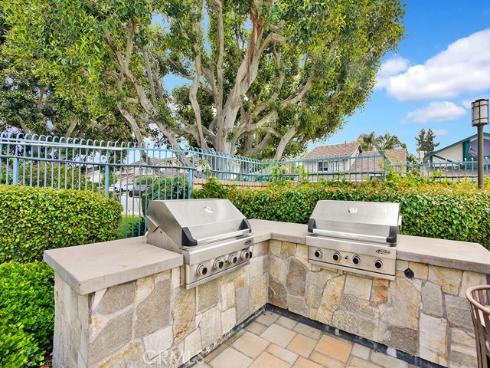 4 Abeto , Irvine, CA