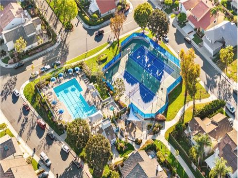 4 Abeto , Irvine, CA