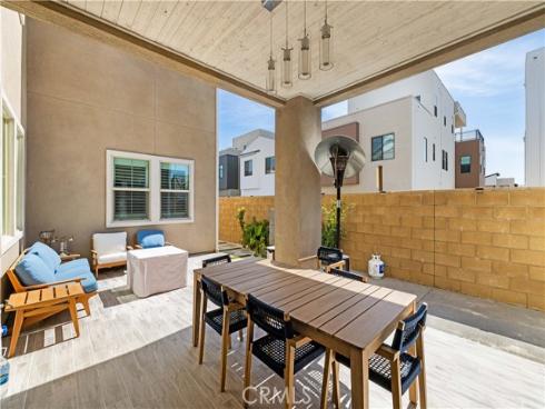 125 Bosal , Irvine, CA