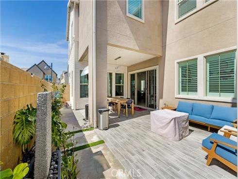 125 Bosal , Irvine, CA