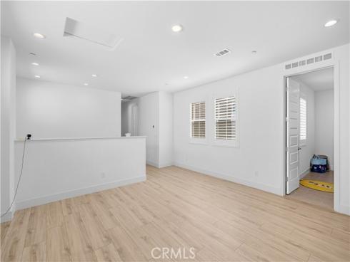 125 Bosal , Irvine, CA