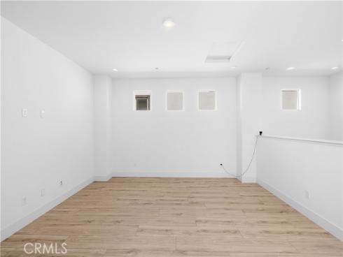 125 Bosal , Irvine, CA