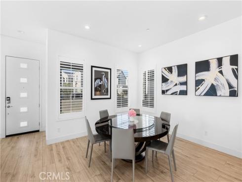 125 Bosal , Irvine, CA