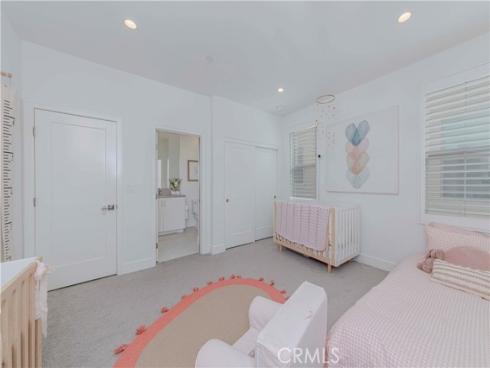 107 Trumpet Flower , Irvine, CA