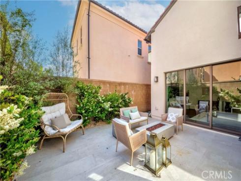 107 Trumpet Flower , Irvine, CA