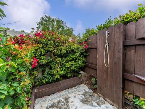 4252 Brookside Street, Irvine, CA