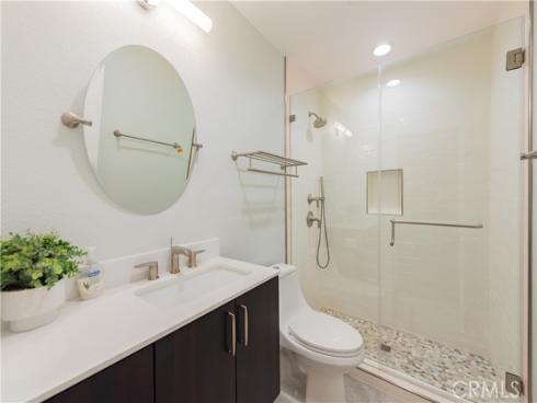 10 Pesaro , Irvine, CA