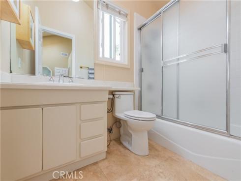 10 Pesaro , Irvine, CA