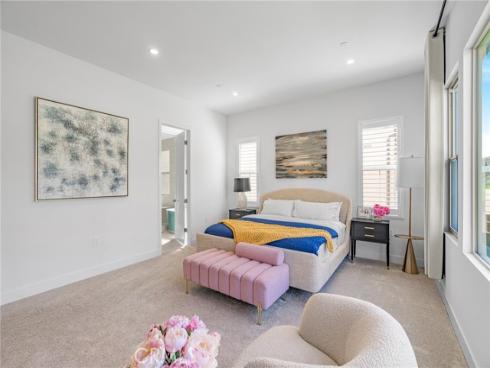 100 Bright Star , Irvine, CA