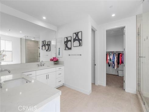 100 Bright Star , Irvine, CA