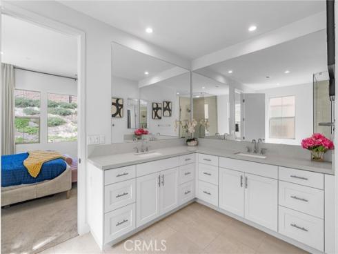 100 Bright Star , Irvine, CA