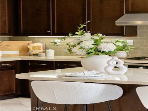 72 Fairymoss , Irvine, CA