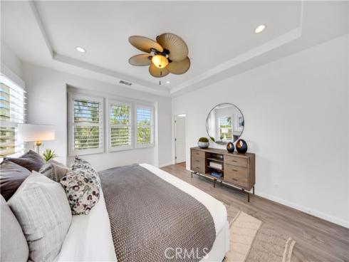 72 Fairymoss , Irvine, CA