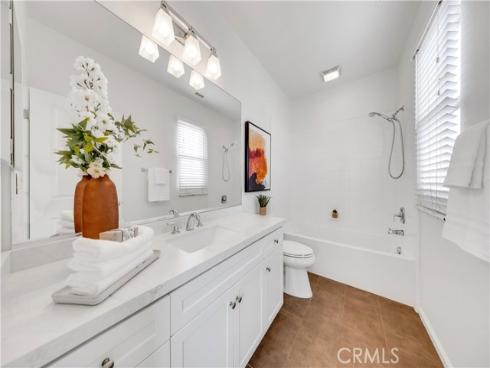 72 Fairymoss , Irvine, CA