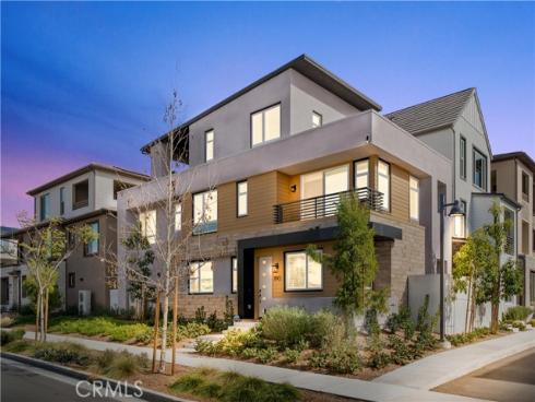 190 Abacus , Irvine, CA