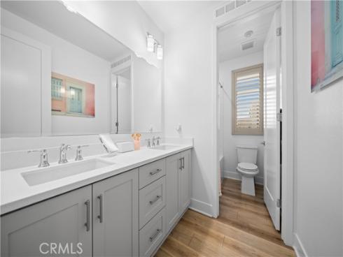 190 Abacus , Irvine, CA