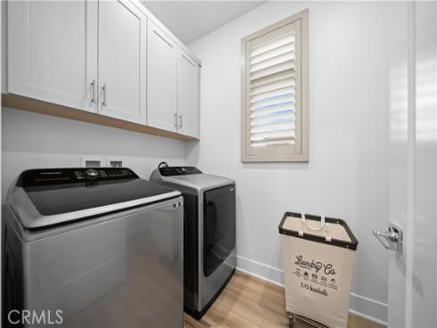 190 Abacus , Irvine, CA