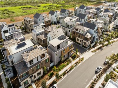 190 Abacus , Irvine, CA