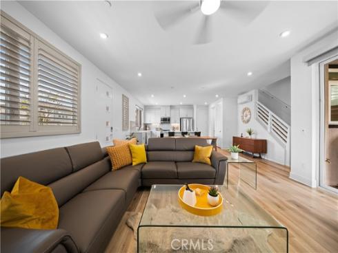 190 Abacus , Irvine, CA