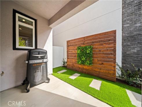 190 Abacus , Irvine, CA