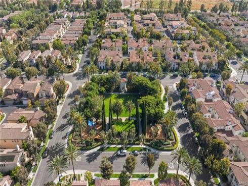 54 Great Lawn , Irvine, CA