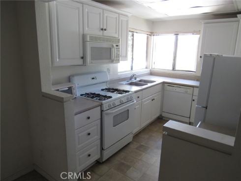 113  Rockwood  , Irvine, CA