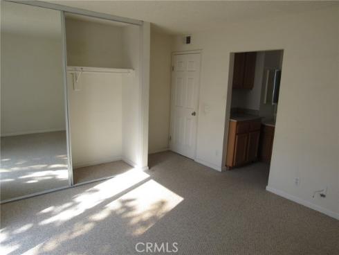 113  Rockwood  , Irvine, CA