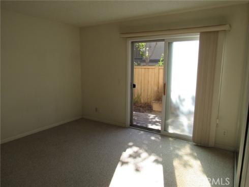 113  Rockwood  , Irvine, CA