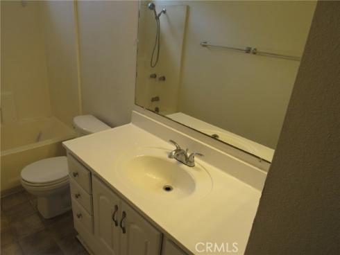 113  Rockwood  , Irvine, CA