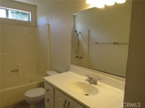 113  Rockwood  , Irvine, CA