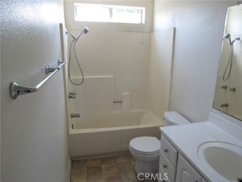 113  Rockwood  , Irvine, CA