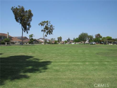 113  Rockwood  , Irvine, CA