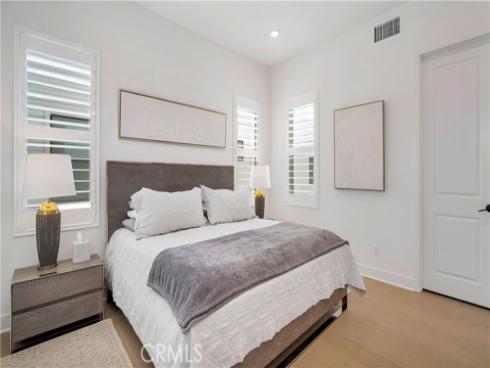 138 Yugen , Irvine, CA