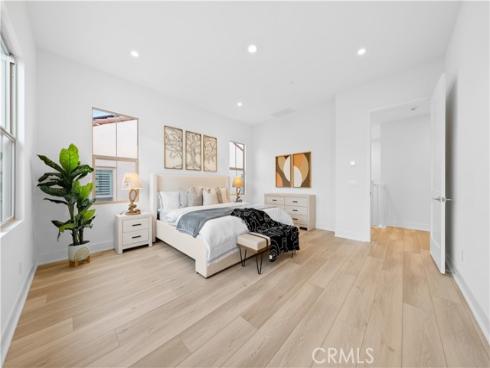 117 Eversedge , Irvine, CA