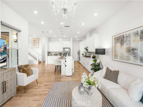 120 Yugen , Irvine, CA