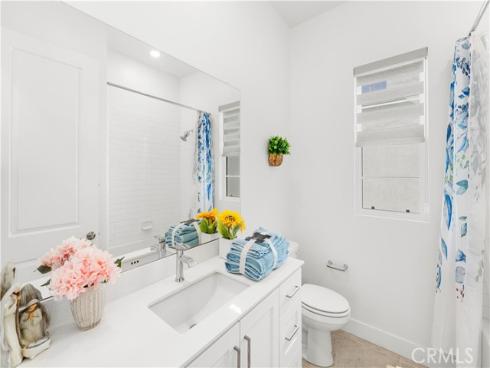 120 Yugen , Irvine, CA