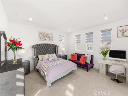 120 Yugen , Irvine, CA