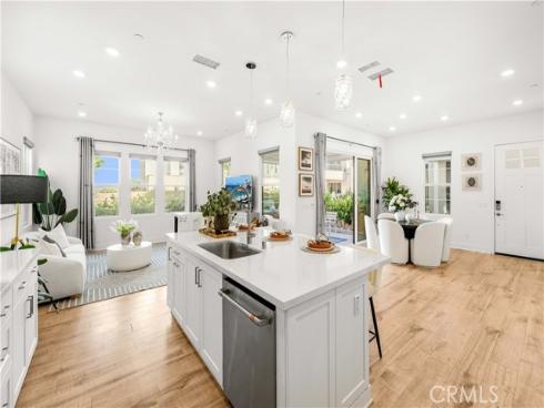 120 Yugen , Irvine, CA